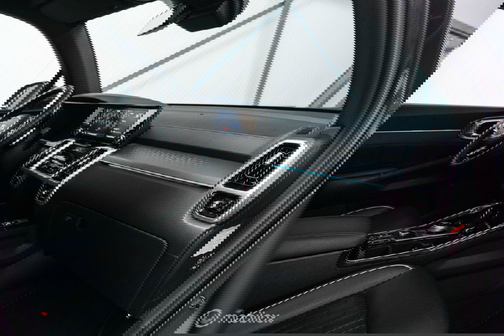 Kia Sorento 1.6 T-GDI Plug-in Hybrid 4WD ComfortLine | Panorama | Bose | Adaptive | Stoelkoeling | LED | Trekhaak | Leder | Zonneschermen |
