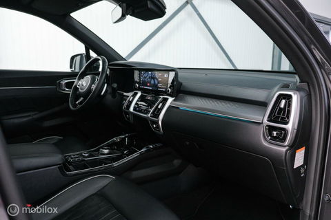 Kia Sorento 1.6 T-GDI Plug-in Hybrid 4WD ComfortLine | Panorama | Bose | Adaptive | Stoelkoeling | LED | Trekhaak | Leder | Zonneschermen |