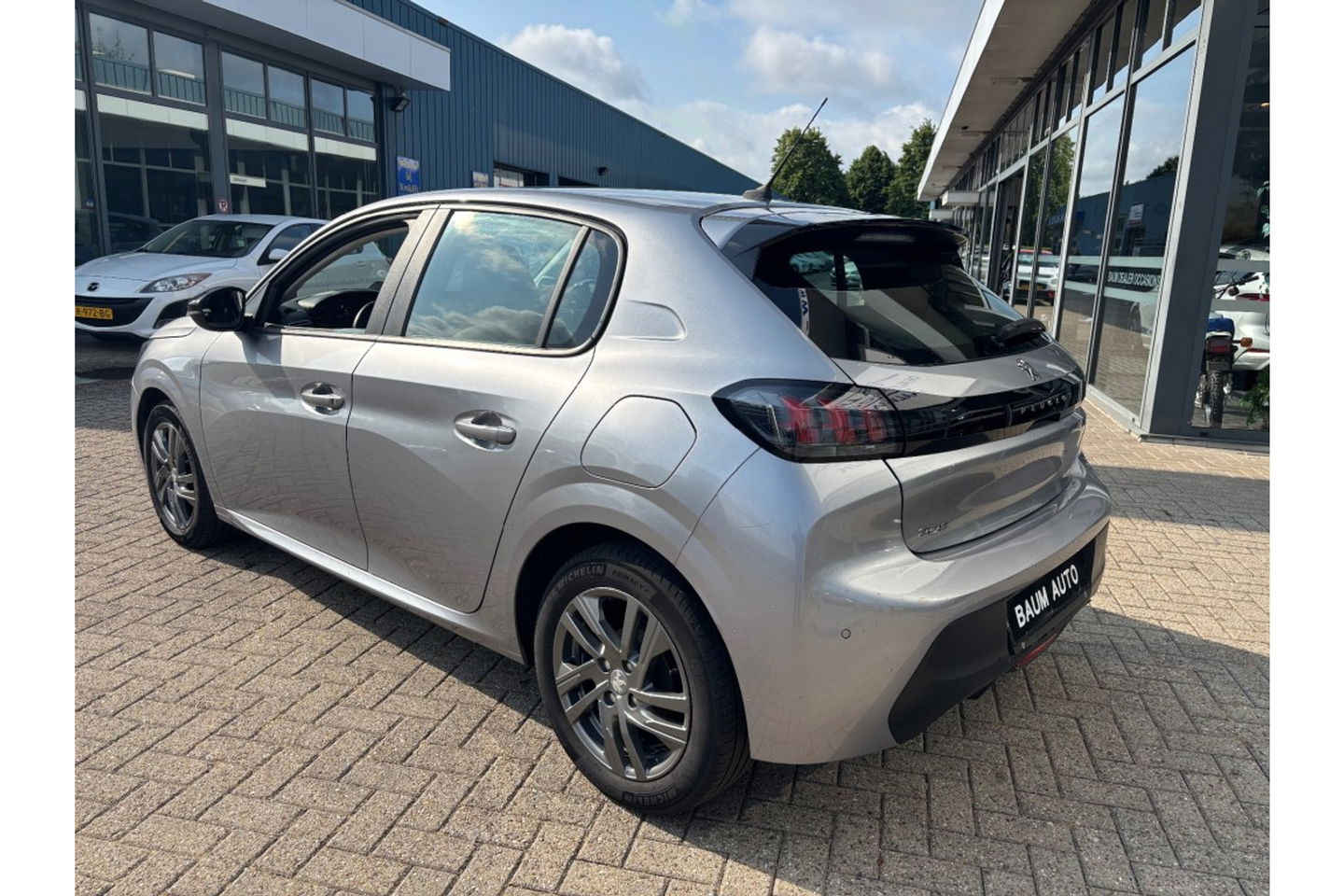 Peugeot 208 1.2 PT ACTIVE PACK NAVI AIRCO/ECC PDC