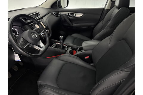 Nissan QASHQAI 1.2 Business Edition 360Camera Pano LED Clima Cruise Trekhaak PDC 17"LMV Navi Stoelverwarming