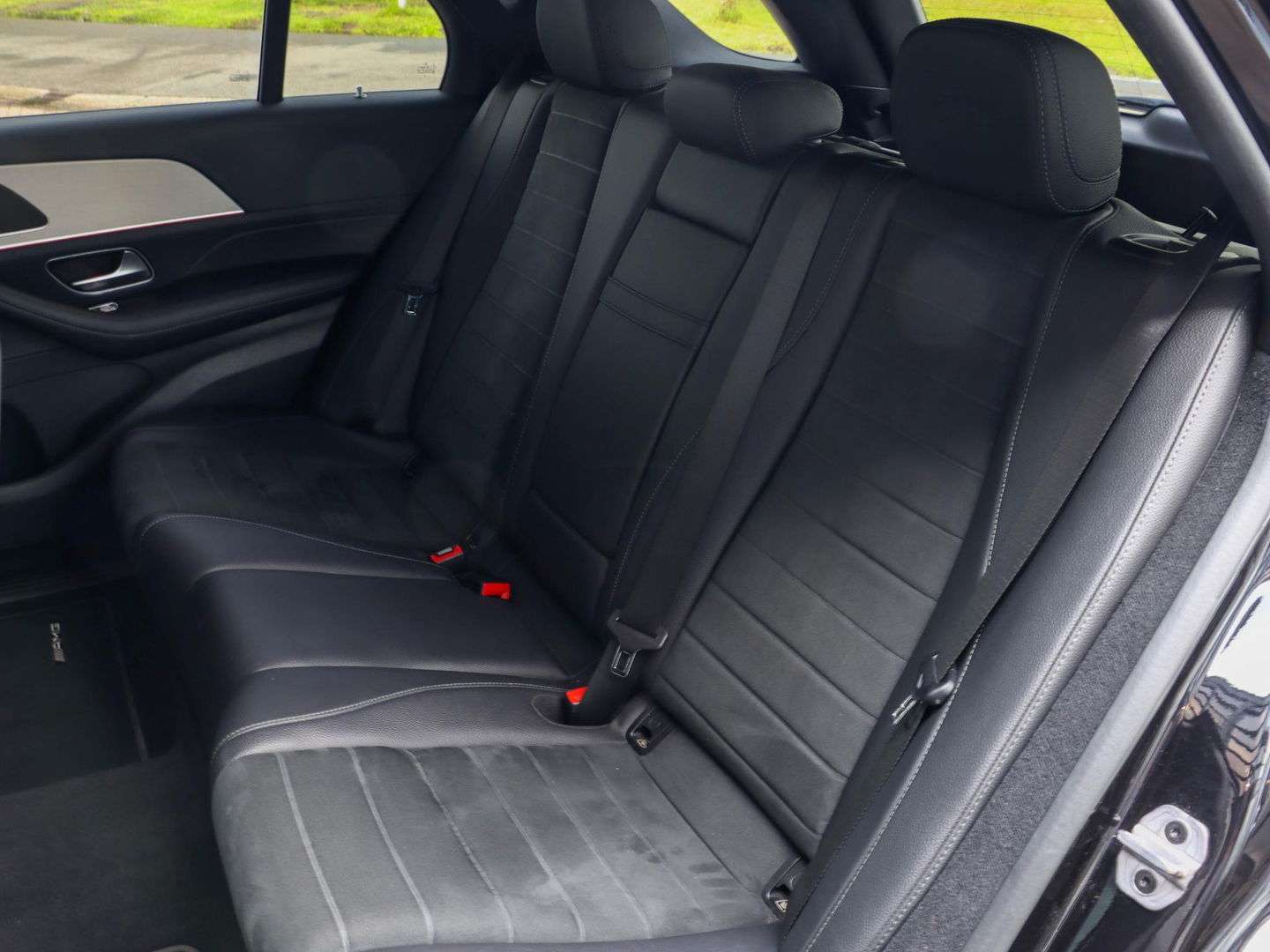 Mercedes-Benz GLE 350de 4MATIC AMG Line | Treeplanken | Camera