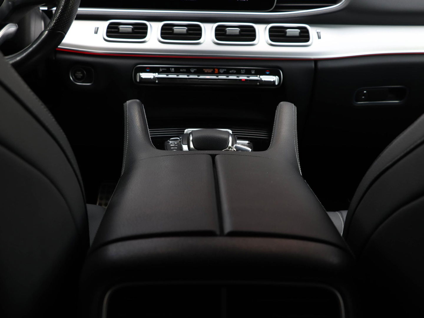 Mercedes-Benz GLE 350de 4MATIC AMG Line | Treeplanken | Camera