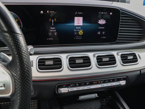 Mercedes-Benz GLE 350de 4MATIC AMG Line | Treeplanken | Camera