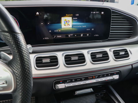 Mercedes-Benz GLE 350de 4MATIC AMG Line | Treeplanken | Camera