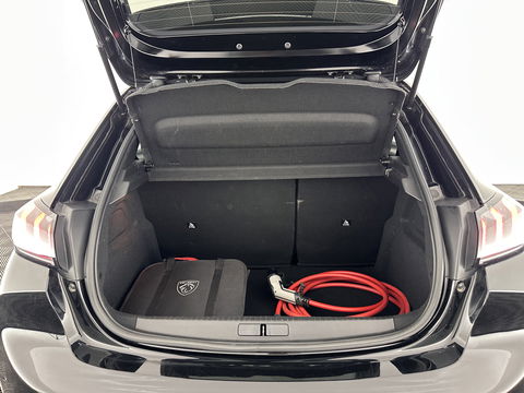 Peugeot e-208 EV Allure Pack 50 kWh [ 3-Fase ] (INCL-BTW) *1/2LEATHER | FULL-LED | DIGI-COCKPIT | CCS-FASTLOADER | KEYLESS | CAMERA | NAVI-FULLMAP | APP.CONNECT | LANE-ASSIST | DAB+ | CRUISE | SPORT-COMFORT-SEATS | 1/2-LEATHER | 16"ALU*