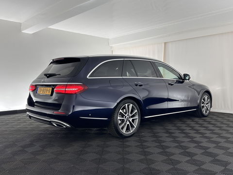 Mercedes-Benz E-Klasse Estate 220 d Premium Aut. *1/2LEATHER | MULTIBEAM-LED | WIDESCREEN-DIGI-COCKPIT | TOP-VIEW | MEMORY-PACK | AMBIENT-LIGHT | COMFORT-SEATS | NAVI-FULLMAP | 17''ALU*