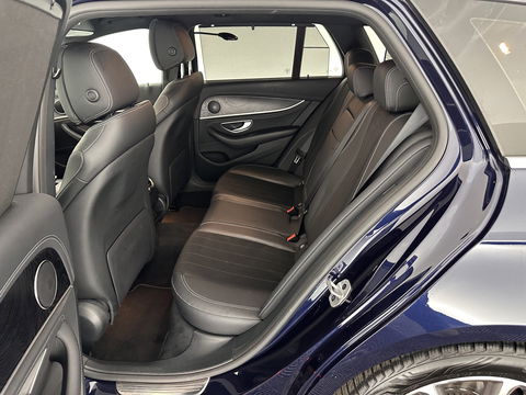 Mercedes-Benz E-Klasse Estate 220 d Premium Aut. *1/2LEATHER | MULTIBEAM-LED | WIDESCREEN-DIGI-COCKPIT | TOP-VIEW | MEMORY-PACK | AMBIENT-LIGHT | COMFORT-SEATS | NAVI-FULLMAP | 17''ALU*