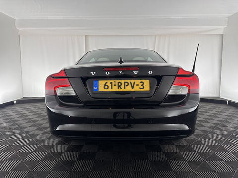 Volvo C70 Convertible 2.0D Momentum Intro Edition Aut. *LUXURY-LEATHER | BI-XENON | NAVI-FULLMAP | BLINDSPOT | HEATED-COMFORTSEATS | AIRSCARF | ECC | PDC | CRUISE | 16''ALU*