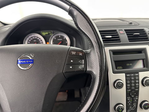 Volvo C70 Convertible 2.0D Momentum Intro Edition Aut. *LUXURY-LEATHER | BI-XENON | NAVI-FULLMAP | BLINDSPOT | HEATED-COMFORTSEATS | AIRSCARF | ECC | PDC | CRUISE | 16''ALU*
