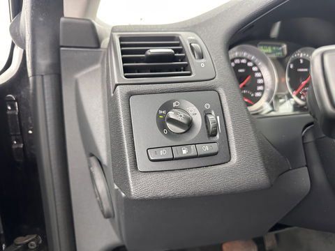 Volvo C70 Convertible 2.0D Momentum Intro Edition Aut. *LUXURY-LEATHER | BI-XENON | NAVI-FULLMAP | BLINDSPOT | HEATED-COMFORTSEATS | AIRSCARF | ECC | PDC | CRUISE | 16''ALU*