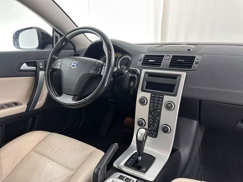 Volvo C70 Convertible 2.0D Momentum Intro Edition Aut. *LUXURY-LEATHER | BI-XENON | NAVI-FULLMAP | BLINDSPOT | HEATED-COMFORTSEATS | AIRSCARF | ECC | PDC | CRUISE | 16''ALU*