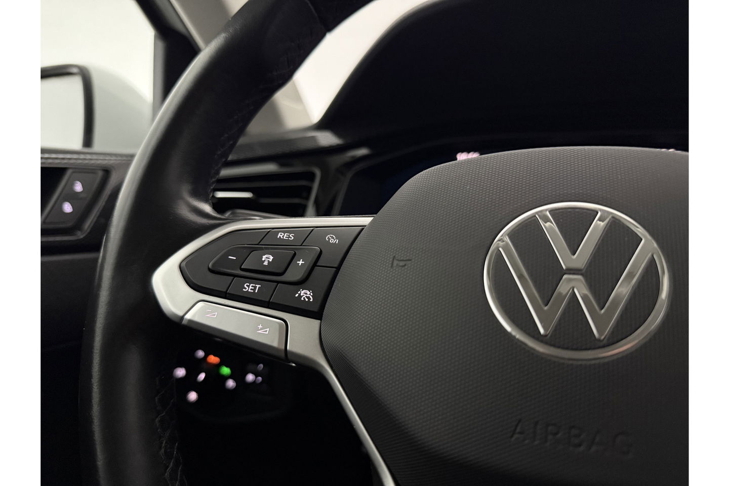 Volkswagen Polo 1.0 TSI Life Business Virtual LED Carplay Clima Cruise Navigatie PDC 16''LMV