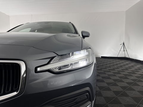 Volvo V60 2.0 T4 Aut. *FULL-LED | DIGI-COCKPIT | NAVI-FULLMAP | ECC | CRUISE | COMFORT-SEATS | LANE-ASSIST | CARPLAY | 18"ALU*