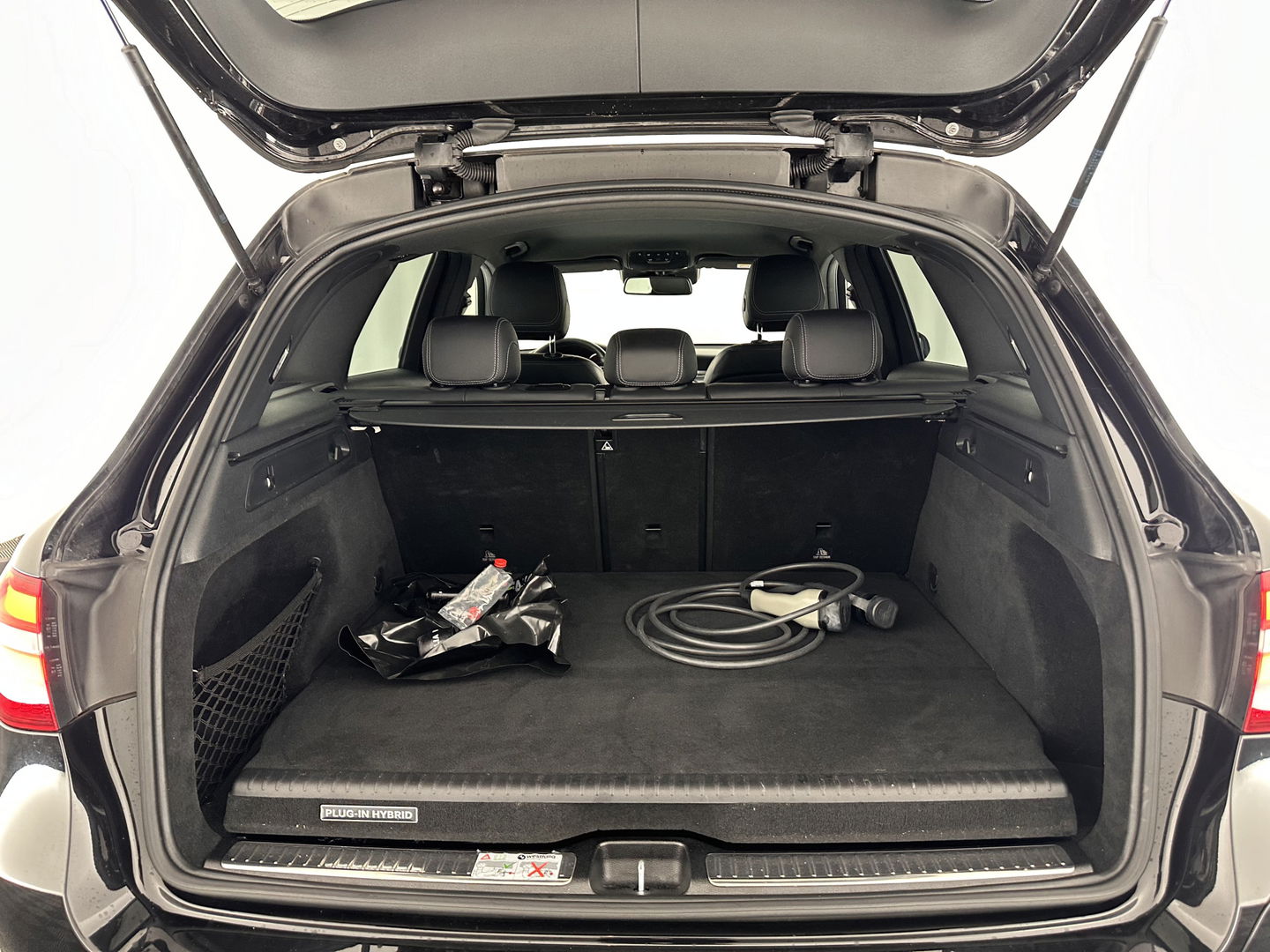Mercedes-Benz GLC 350e 4MATIC Premium Plus Aut. *ARTICO-FULL-LEATHER | BURMESTER-AUDIO | HEAD-UP | FULL-LED | CAMERA  | HEATED-SEATS | SHIFT-PADDLES | SPORT-SEATS | NAVI-FULLMAP | TOWBAR | 19"ALU*