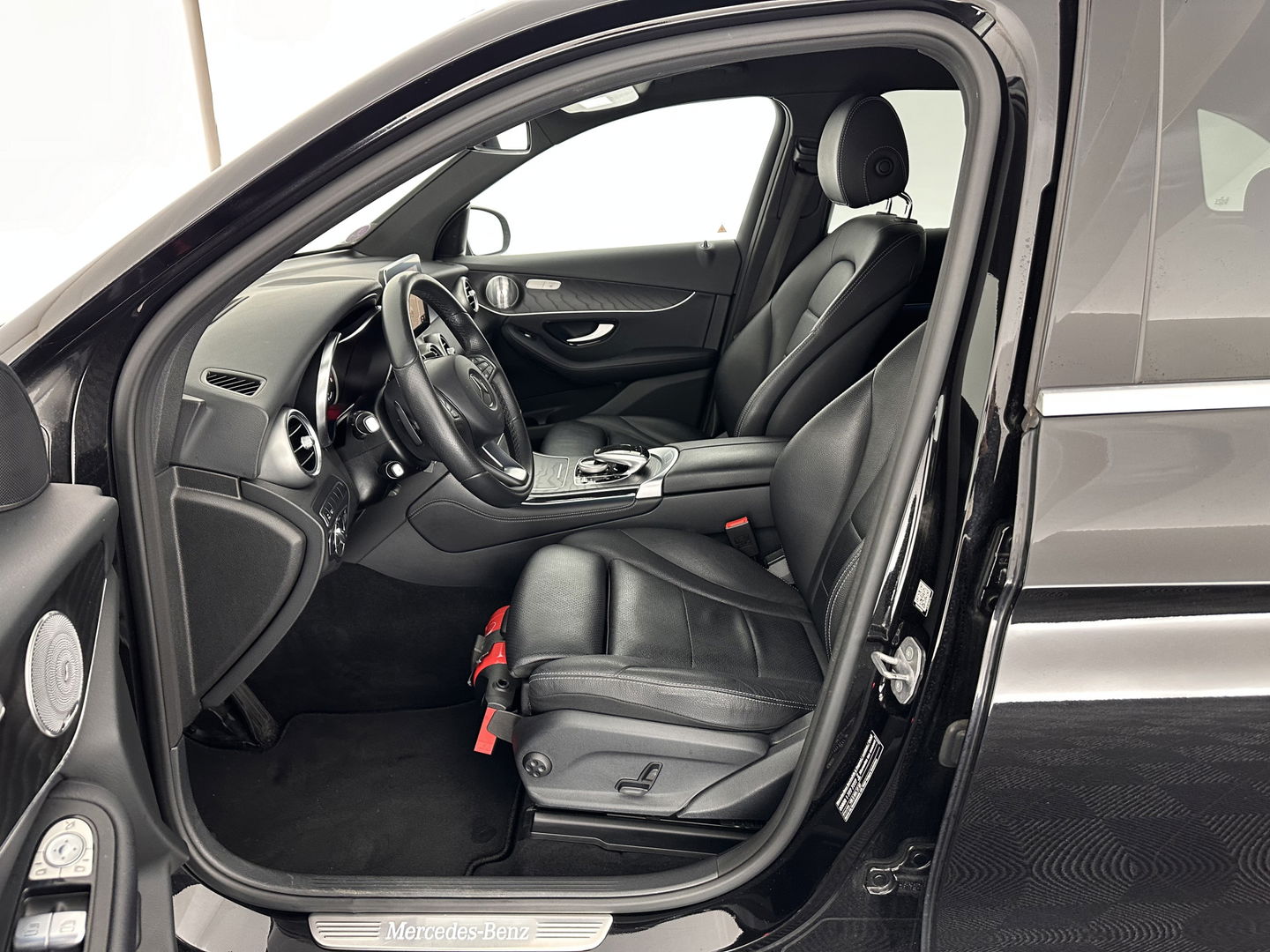 Mercedes-Benz GLC 350e 4MATIC Premium Plus Aut. *ARTICO-FULL-LEATHER | BURMESTER-AUDIO | HEAD-UP | FULL-LED | CAMERA  | HEATED-SEATS | SHIFT-PADDLES | SPORT-SEATS | NAVI-FULLMAP | TOWBAR | 19"ALU*