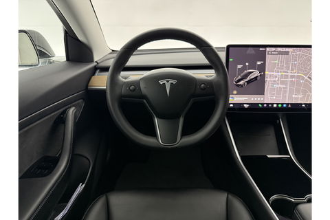 Tesla Model 3 Standard RWD Plus 60 kWh 238PK Autopilot Camera LED Pano Memory Clima Cruise Leder Navi PDC 18''LMV
