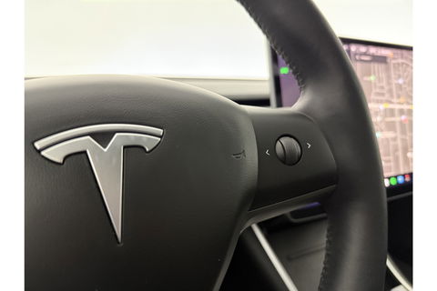 Tesla Model 3 Standard RWD Plus 60 kWh 238PK Autopilot Camera LED Pano Memory Clima Cruise Leder Navi PDC 18''LMV