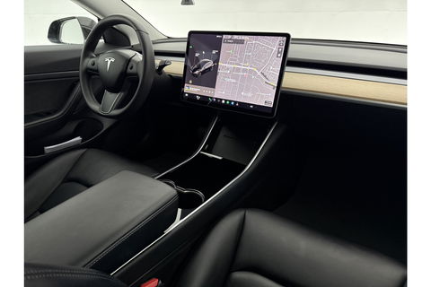 Tesla Model 3 Standard RWD Plus 60 kWh 238PK Autopilot Camera LED Pano Memory Clima Cruise Leder Navi PDC 18''LMV