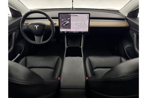 Tesla Model 3 Standard RWD Plus 60 kWh 238PK Autopilot Camera LED Pano Memory Clima Cruise Leder Navi PDC 18''LMV