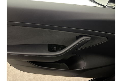 Tesla Model 3 Standard RWD Plus 60 kWh 238PK Autopilot Camera LED Pano Memory Clima Cruise Leder Navi PDC 18''LMV
