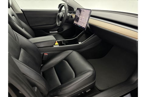 Tesla Model 3 Standard RWD Plus 60 kWh 238PK Autopilot Camera LED Pano Memory Clima Cruise Leder Navi PDC 18''LMV