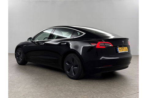 Tesla Model 3 Standard RWD Plus 60 kWh 238PK Autopilot Camera LED Pano Memory Clima Cruise Leder Navi PDC 18''LMV