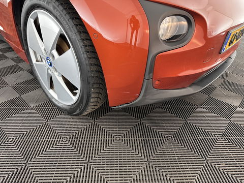 BMW i3 Range Extender Comfort Advance *LUXURY-LEATHER | NAVI-FULLMAP | CAMERA | HEATED-COMFORTSEATS | LANE-ASSIST | CCS-FASTLOADER | ADAPTIVE-CRUISE | ECC | DIGI-COCKPIT | PDC | 20''ALU*