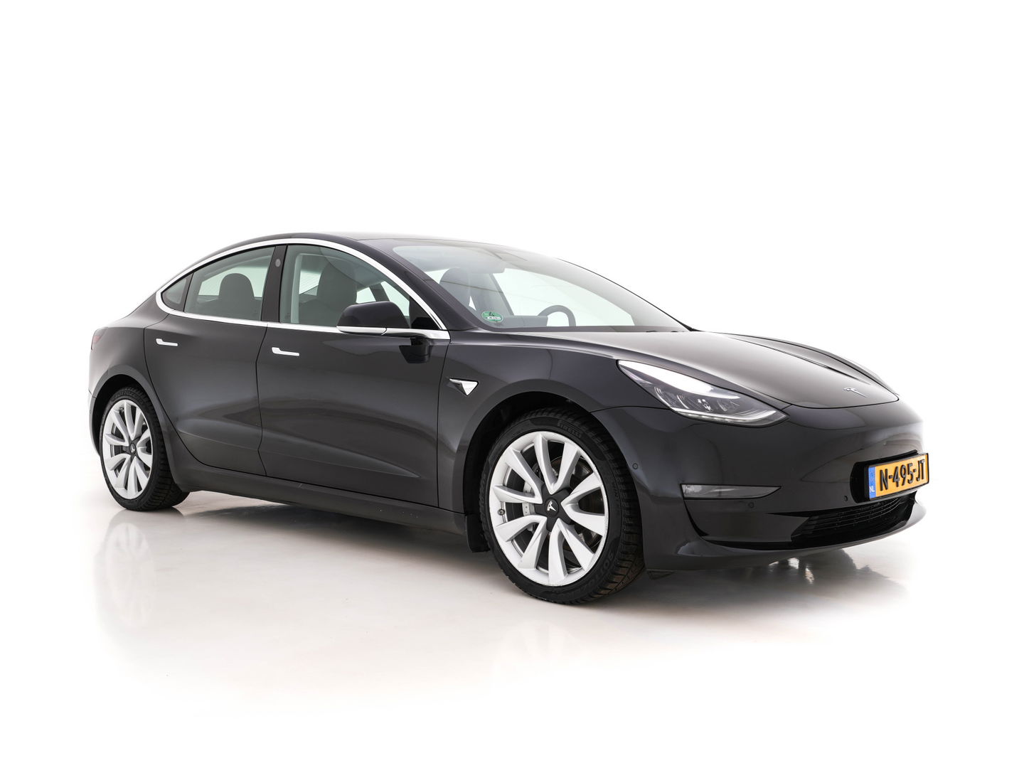 Tesla Model 3 Long Range AWD 75 kWh [ 3-Fase ] (INCL-BTW) Aut. *PANO | AUTO-PILOT | FULL-LEATHER | KEYLESS | FULL-LED | MEMORY-PACK | SURROUND-VIEW | DAB | CARPLAY | DIGI-COCKPIT | LANE-ASSIST | COMFORT-SEATS | 19"ALU*