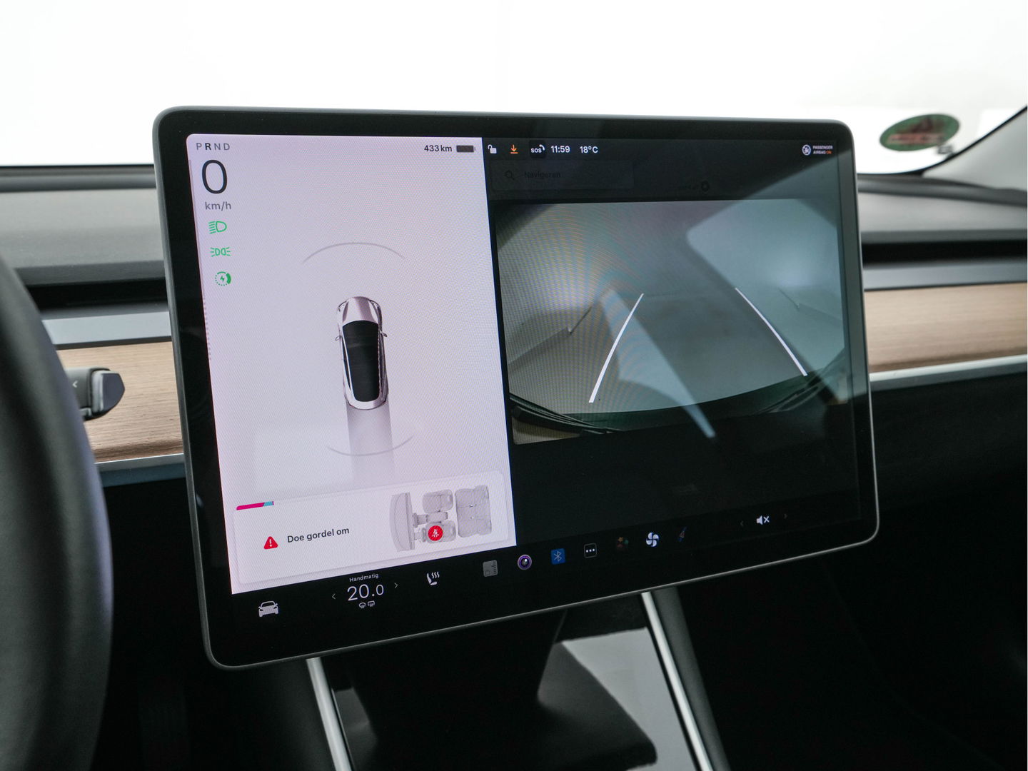Tesla Model 3 Long Range AWD 75 kWh [ 3-Fase ] (INCL-BTW) Aut. *PANO | AUTO-PILOT | FULL-LEATHER | KEYLESS | FULL-LED | MEMORY-PACK | SURROUND-VIEW | DAB | CARPLAY | DIGI-COCKPIT | LANE-ASSIST | COMFORT-SEATS | 19"ALU*
