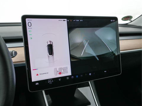 Tesla Model 3 Long Range AWD 75 kWh [ 3-Fase ] (INCL-BTW) Aut. *PANO | AUTO-PILOT | FULL-LEATHER | KEYLESS | FULL-LED | MEMORY-PACK | SURROUND-VIEW | DAB | CARPLAY | DIGI-COCKPIT | LANE-ASSIST | COMFORT-SEATS | 19"ALU*