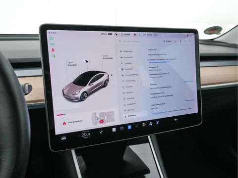 Tesla Model 3 Long Range AWD 75 kWh [ 3-Fase ] (INCL-BTW) Aut. *PANO | AUTO-PILOT | FULL-LEATHER | KEYLESS | FULL-LED | MEMORY-PACK | SURROUND-VIEW | DAB | CARPLAY | DIGI-COCKPIT | LANE-ASSIST | COMFORT-SEATS | 19"ALU*