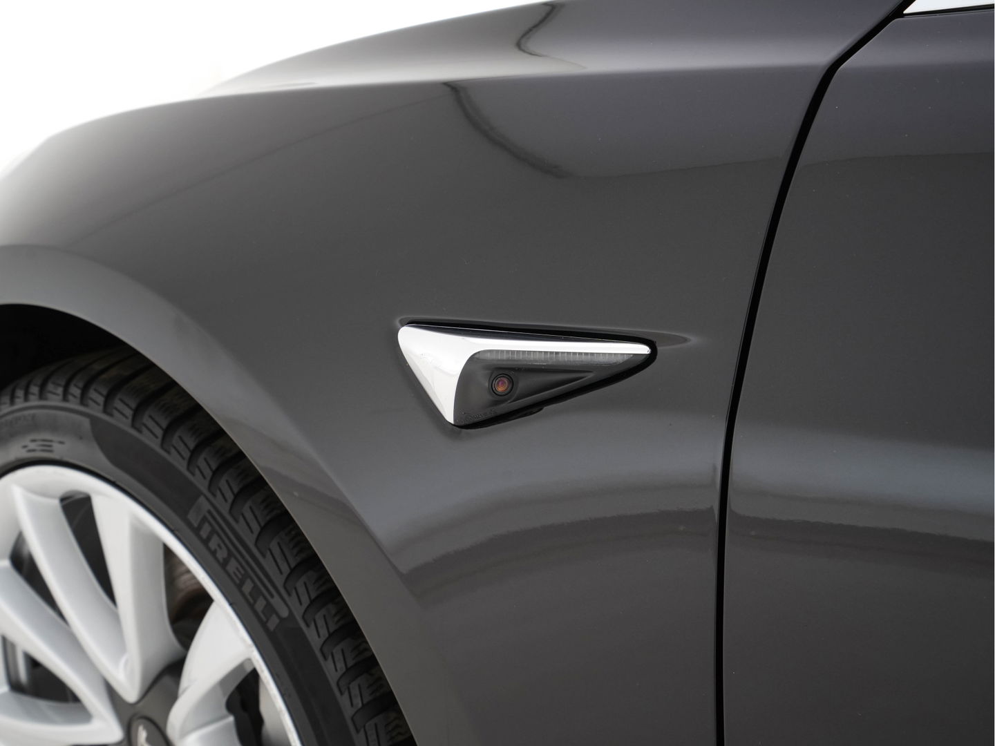 Tesla Model 3 Long Range AWD 75 kWh [ 3-Fase ] (INCL-BTW) Aut. *PANO | AUTO-PILOT | FULL-LEATHER | KEYLESS | FULL-LED | MEMORY-PACK | SURROUND-VIEW | DAB | CARPLAY | DIGI-COCKPIT | LANE-ASSIST | COMFORT-SEATS | 19"ALU*