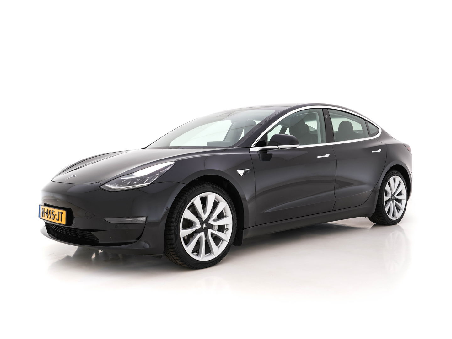Tesla Model 3 Long Range AWD 75 kWh [ 3-Fase ] (INCL-BTW) Aut. *PANO | AUTO-PILOT | LUXURY-LEATHER | KEYLESS | FULL-LED | MEMORY-PACK | SURROUND-VIEW | DAB | CARPLAY | DIGI-COCKPIT | LANE-ASSIST | COMFORT-SEATS | 19"ALU*