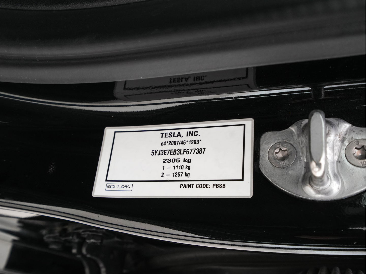 Tesla Model 3 Long Range AWD 75 kWh [ 3-Fase ] (INCL-BTW) Aut. *PANO | AUTO-PILOT | FULL-LEATHER | KEYLESS | FULL-LED | MEMORY-PACK | SURROUND-VIEW | DAB | CARPLAY | DIGI-COCKPIT | LANE-ASSIST | COMFORT-SEATS | 19"ALU*