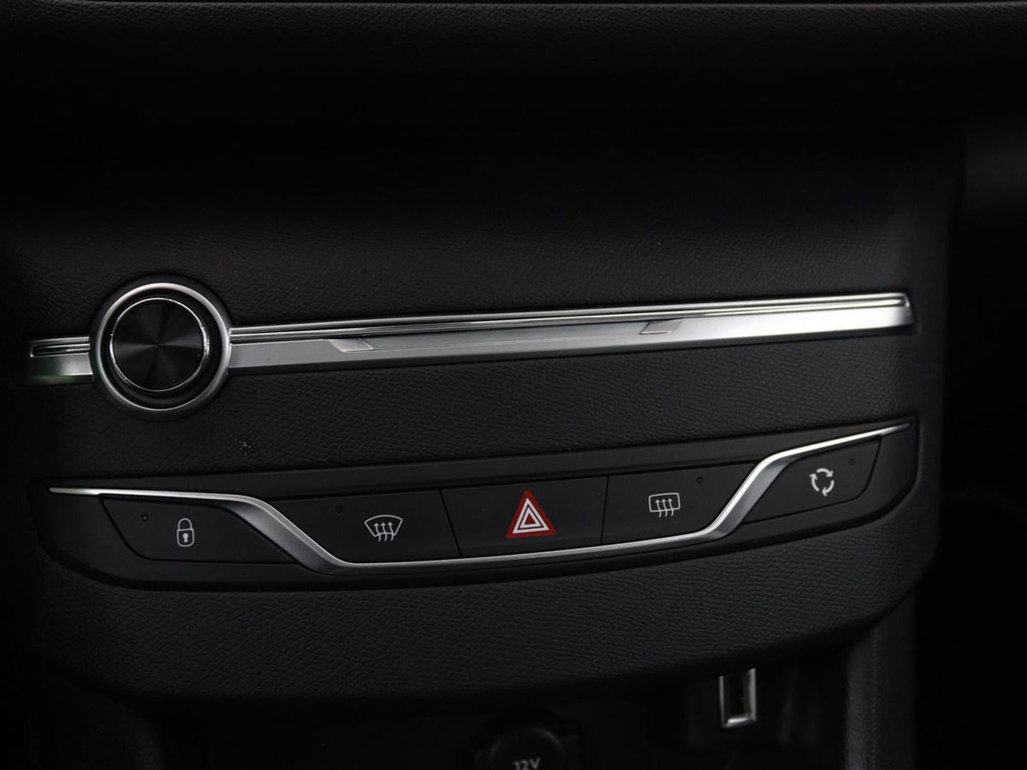 Peugeot 308 1.5 BlueHDi Blue Lease Premium | Panoramadak | Camera | Carplay | Navigatie | Parkeerhulp | Climate control
