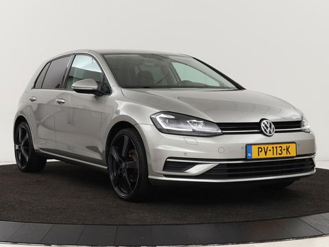 Volkswagen Golf 1.0 TSI Comfortline | Stoelverwarming | Full LED | Carplay | Climate control | Parkeerhulp | Cruise control | 19'' lichtmetalen velgen