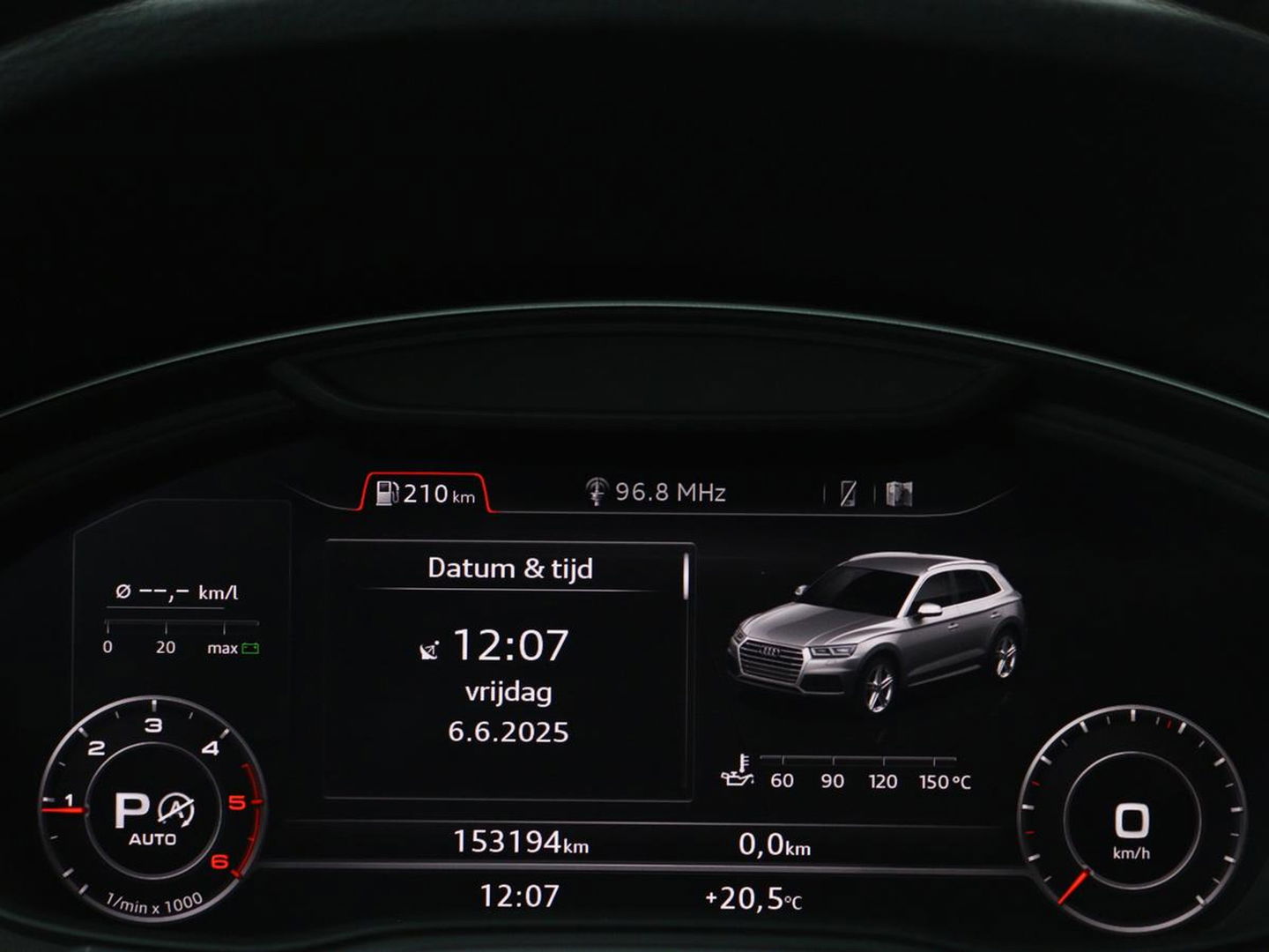 Audi Q5 2.0 TDI quattro Sport | Leder | Stoelverwarming | Trekhaak | Virtual Cockpit | Navigatie | Keyless | Xenon | Elektrische stoelen | Climate control | Parkeerhulp | Cruise control