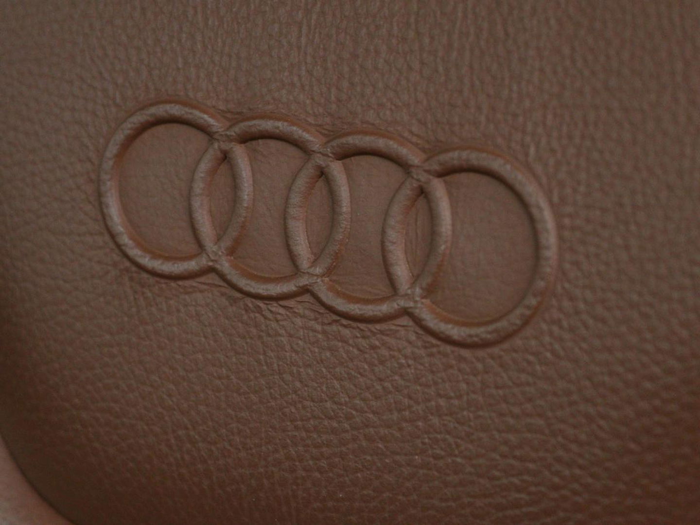 Audi Q5 2.0 TDI quattro Sport | Leder | Stoelverwarming | Trekhaak | Virtual Cockpit | Navigatie | Keyless | Xenon | Elektrische stoelen | Climate control | Parkeerhulp | Cruise control