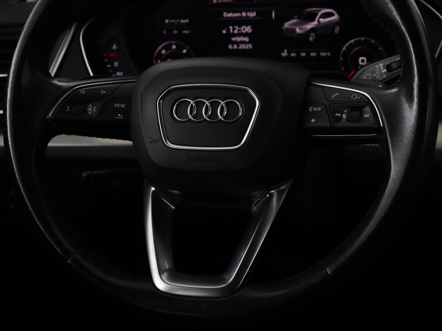 Audi Q5 2.0 TDI quattro Sport | Leder | Stoelverwarming | Trekhaak | Virtual Cockpit | Navigatie | Keyless | Xenon | Elektrische stoelen | Climate control | Parkeerhulp | Cruise control