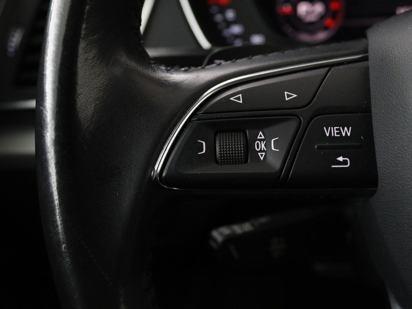 Audi Q5 2.0 TDI quattro Sport | Leder | Stoelverwarming | Trekhaak | Virtual Cockpit | Navigatie | Keyless | Xenon | Elektrische stoelen | Climate control | Parkeerhulp | Cruise control