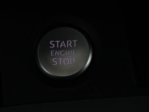 Audi Q5 2.0 TDI quattro Sport | Leder | Stoelverwarming | Trekhaak | Virtual Cockpit | Navigatie | Keyless | Xenon | Elektrische stoelen | Climate control | Parkeerhulp | Cruise control