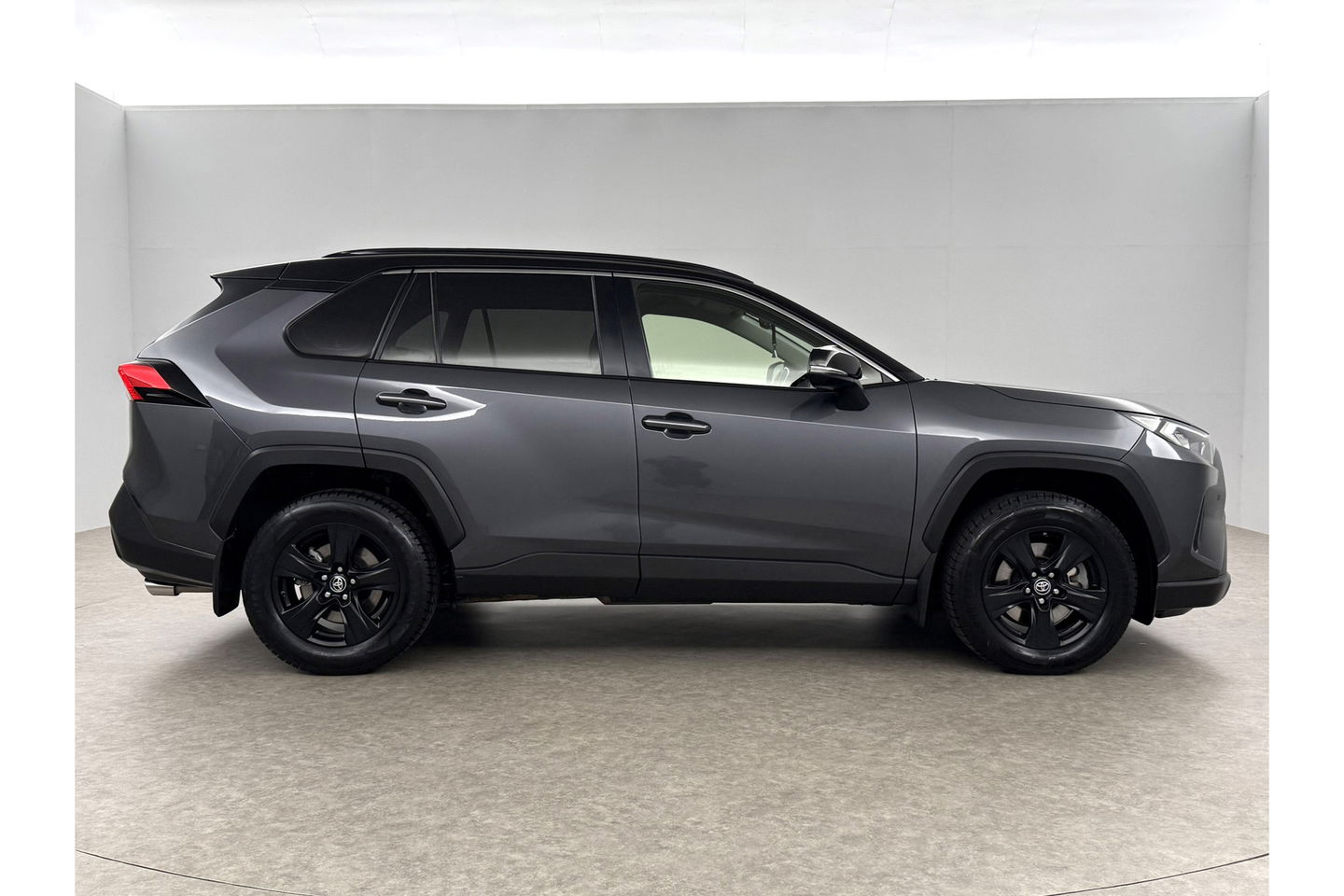 Toyota RAV4 2.5 Hybrid 242PK LED Carplay Clima Cruise Parkeersensoren 17"LMV