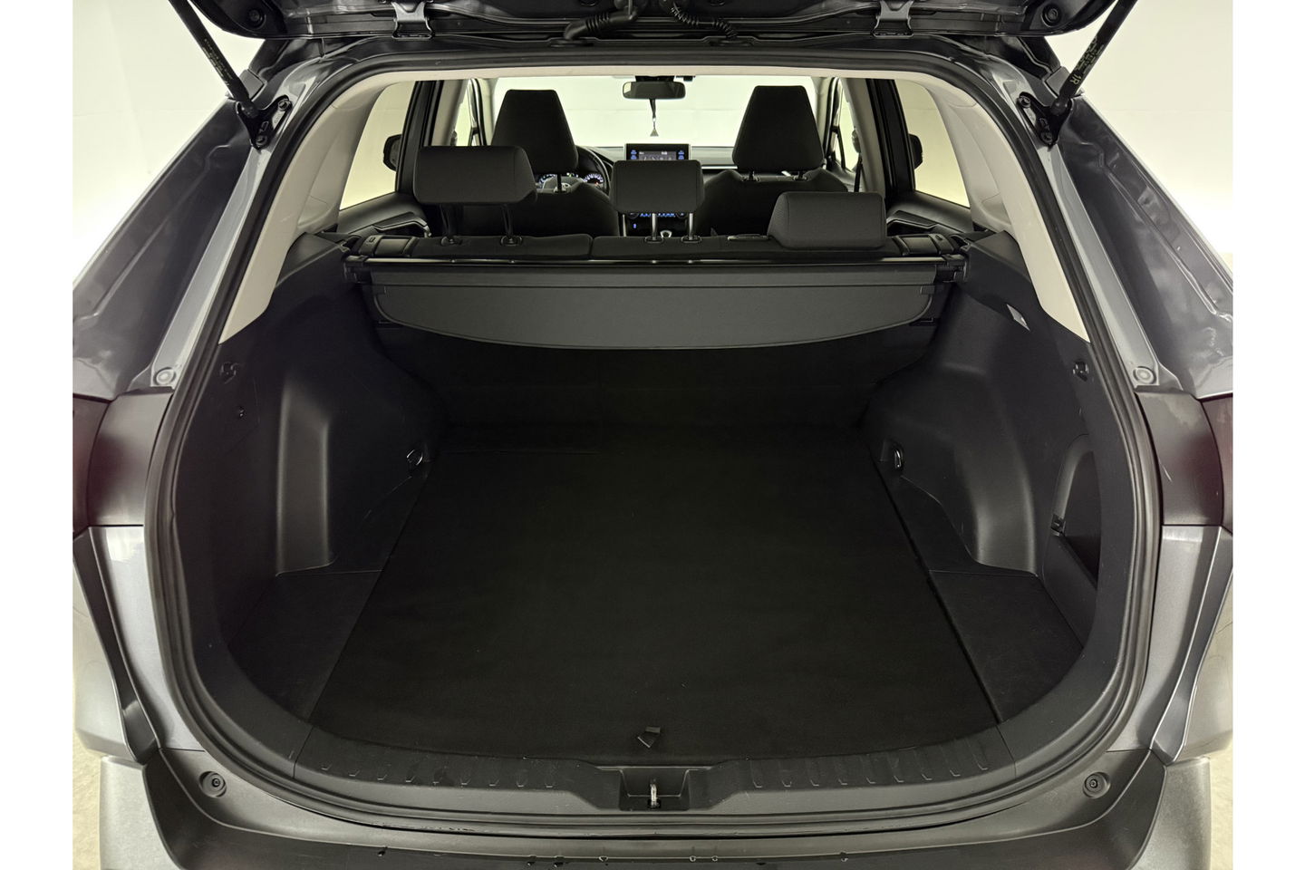 Toyota RAV4 2.5 Hybrid 242PK LED Carplay Clima Cruise Parkeersensoren 17"LMV