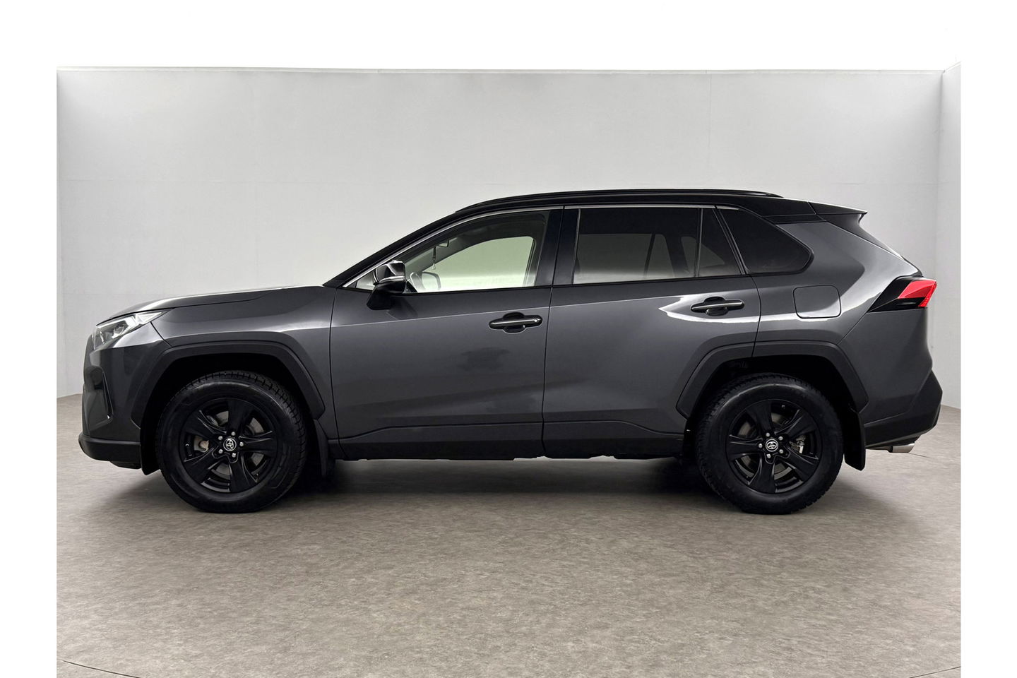 Toyota RAV4 2.5 Hybrid 242PK LED Carplay Clima Cruise Parkeersensoren 17"LMV