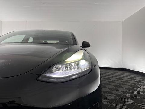 Tesla Model 3 Standard RWD Plus 60 kWh (INCL-BTW) Aut. *PANO | AUTO-PILOT | FULL-LEATHER | KEYLESS | FULL-LED | MEMORY-PACK | SURROUND-VIEW | DAB | CARPLAY | DIGI-COCKPIT | LANE-ASSIST | COMFORT-SEATS | 19"ALU*