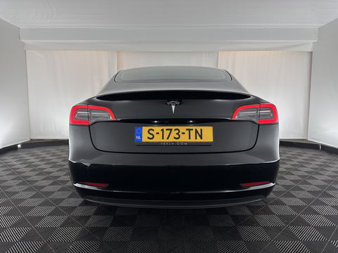 Tesla Model 3 Standard RWD Plus 60 kWh (INCL-BTW) Aut. *PANO | AUTO-PILOT | FULL-LEATHER | KEYLESS | FULL-LED | MEMORY-PACK | SURROUND-VIEW | DAB | CARPLAY | DIGI-COCKPIT | LANE-ASSIST | COMFORT-SEATS | 19"ALU*