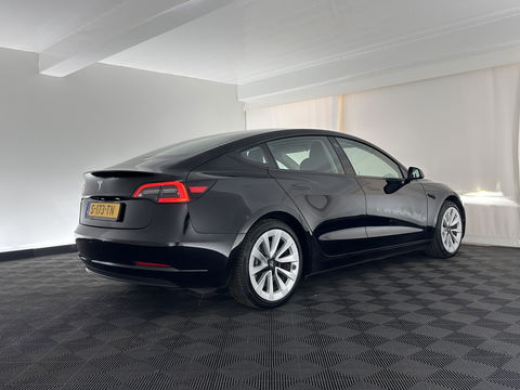 Tesla Model 3 Standard RWD Plus 60 kWh (INCL-BTW) Aut. *PANO | AUTO-PILOT | FULL-LEATHER | KEYLESS | FULL-LED | MEMORY-PACK | SURROUND-VIEW | DAB | CARPLAY | DIGI-COCKPIT | LANE-ASSIST | COMFORT-SEATS | 19"ALU*