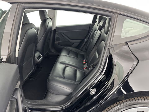 Tesla Model 3 Standard RWD Plus 60 kWh (INCL-BTW) Aut. *PANO | AUTO-PILOT | FULL-LEATHER | KEYLESS | FULL-LED | MEMORY-PACK | SURROUND-VIEW | DAB | CARPLAY | DIGI-COCKPIT | LANE-ASSIST | COMFORT-SEATS | 19"ALU*