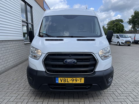 Ford Transit 310 2.0 TDCI L2H2 Trend / vaste prijs rijklaar € 16.950 ex btw / lease vanaf € 285 / airco / cruise control / euro 6 diesel / bpm vrij / trekhaak 2450 kg !