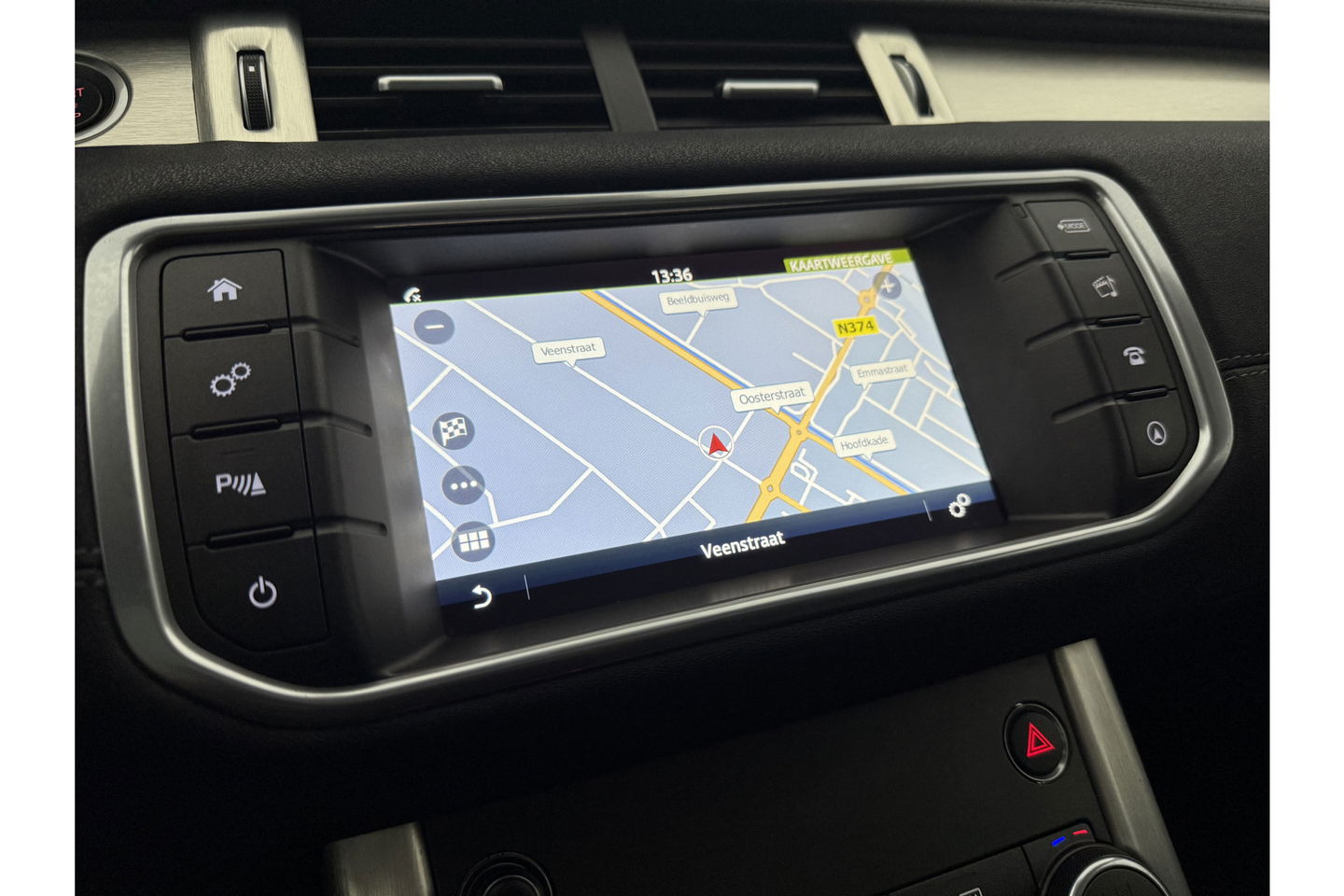 Land Rover Range Rover Evoque 2.0 TD4 HSE 150PK Pano LED Trekhaak Clima Cruise Navigatie 20"LMV Leder PDC